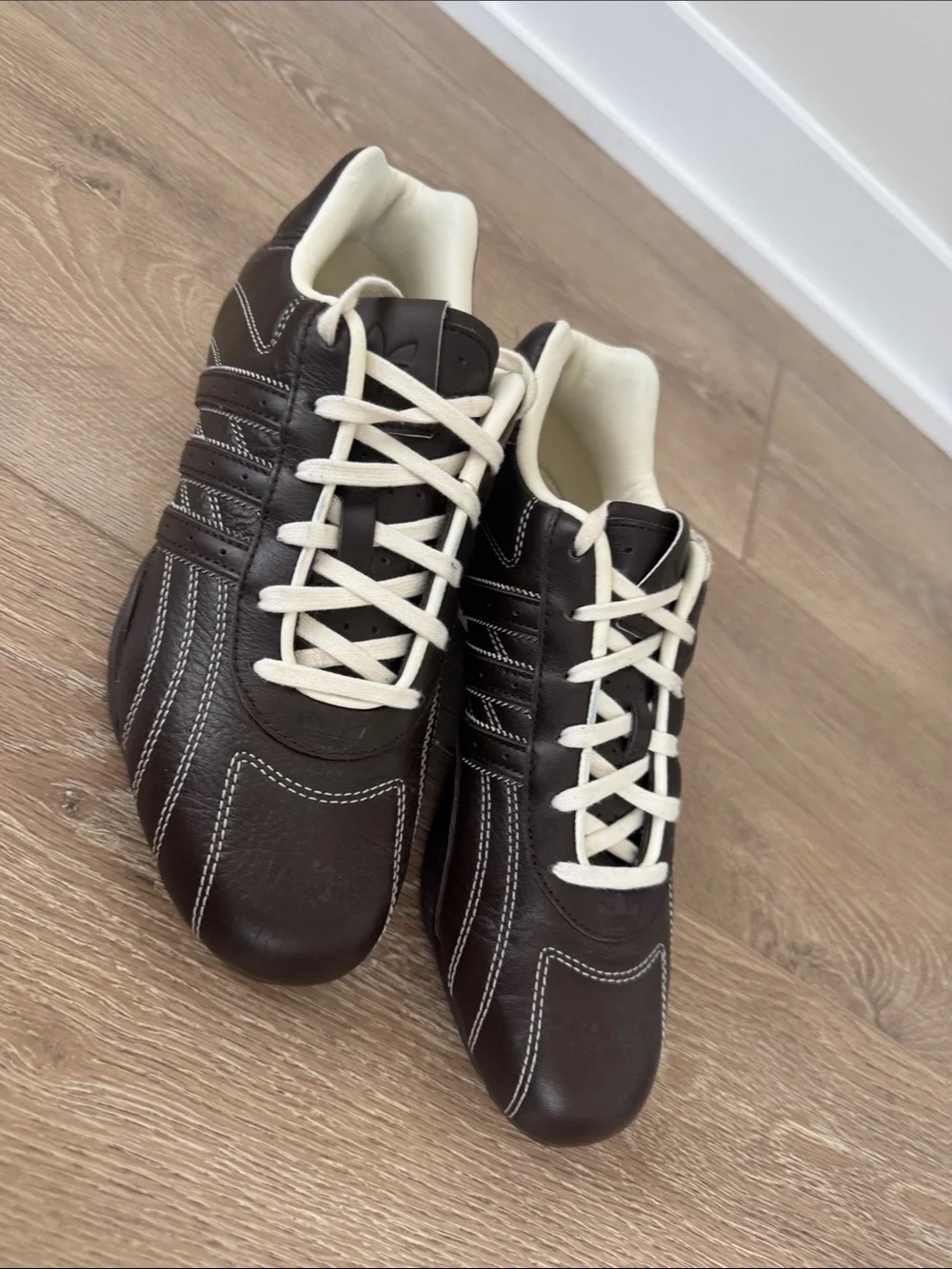 adidas Men's Brown Adiracer Low Lace Up Sneakers